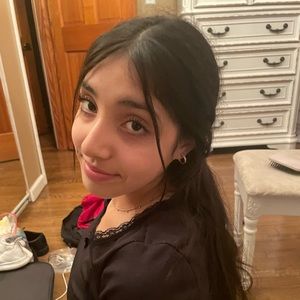 Meet your Posher, Melanie